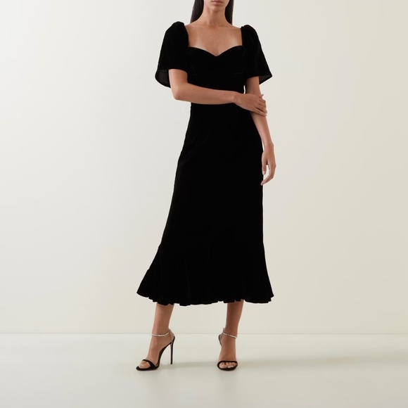 RHODE Dresses & Skirts - Rhode Ramona dress black velvet